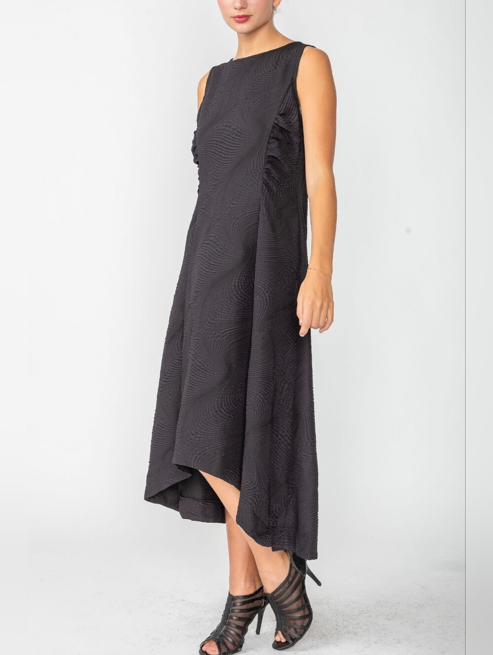 IC Collection Fit And Flare Black Sleeveless Textured Dress